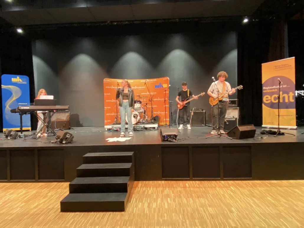Musikschulband "BON2" überzeugte Jury! 1 498671023 1131125558823875 3861495726728057123 n