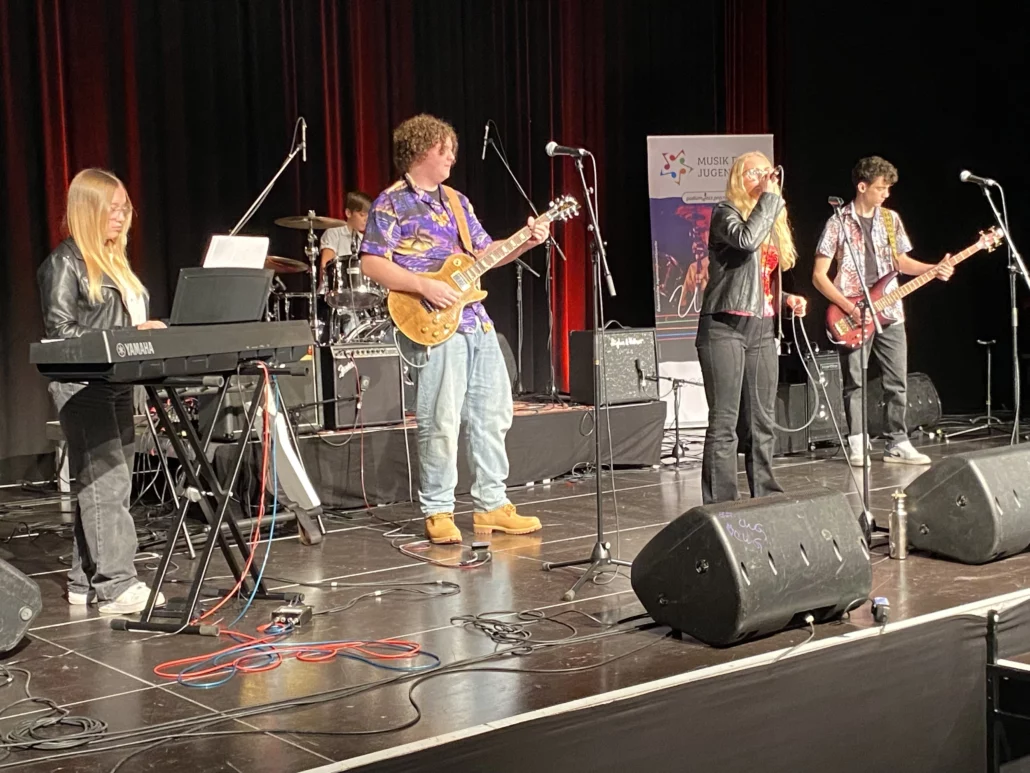 BON2 erspielt SILBER bei Bundeswettbewerb podium.jazz.pop.rock 23 IMG 9092