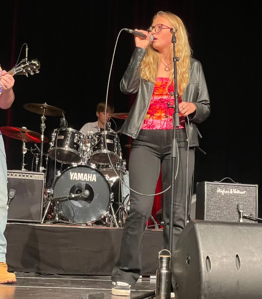 BON2 erspielt SILBER bei Bundeswettbewerb podium.jazz.pop.rock 10 JMII1716 scaled e1760534027563