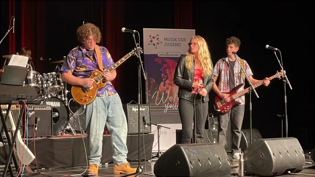 BON2 erspielt SILBER bei Bundeswettbewerb podium.jazz.pop.rock 6 SUOU5773